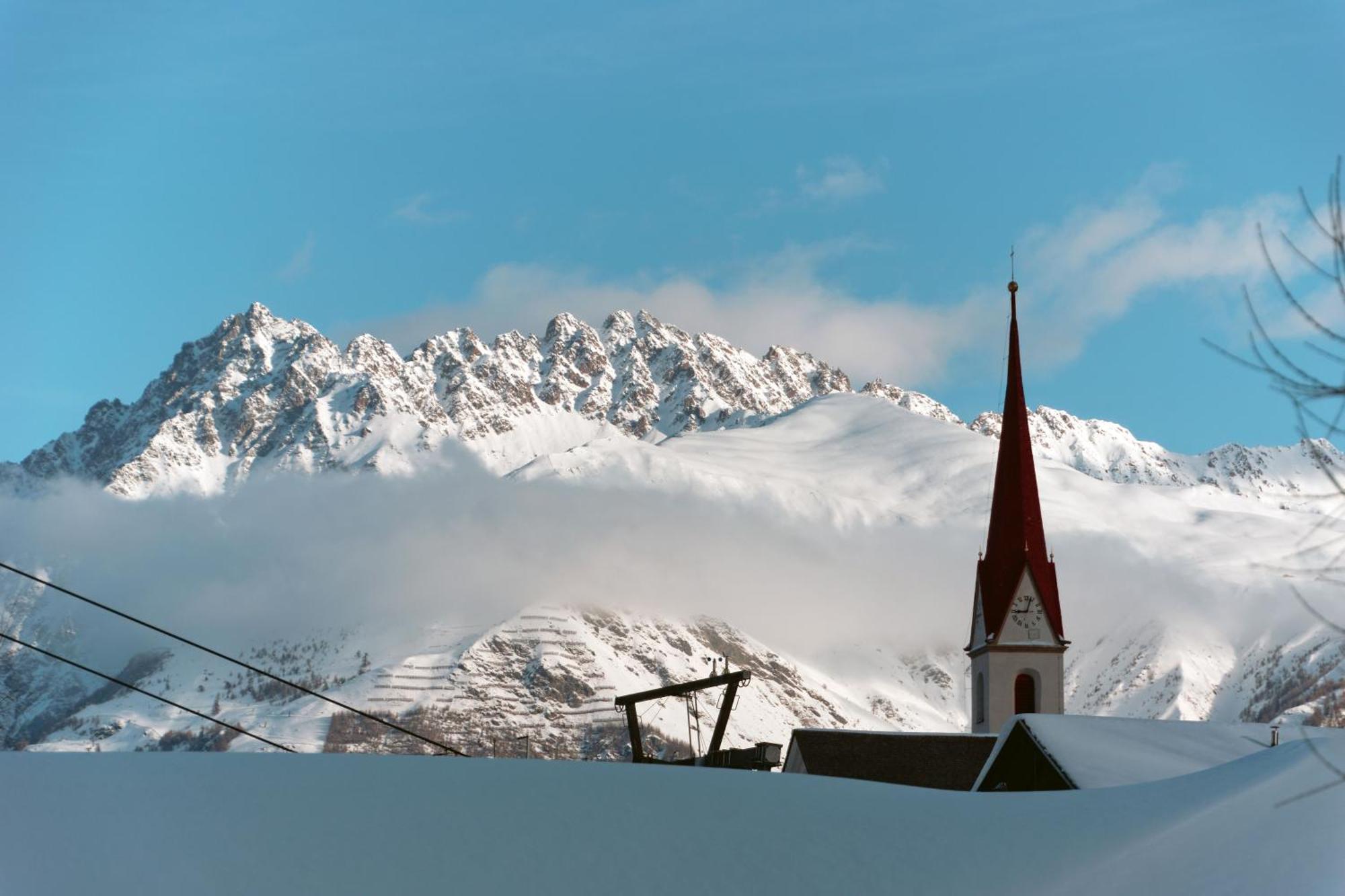 Hotel Alpenrose San Valentino alla Muta Eksteriør bilde
